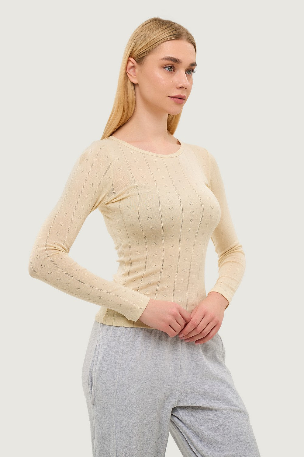 Шерстяной ажурный лонгслив 23182 milk