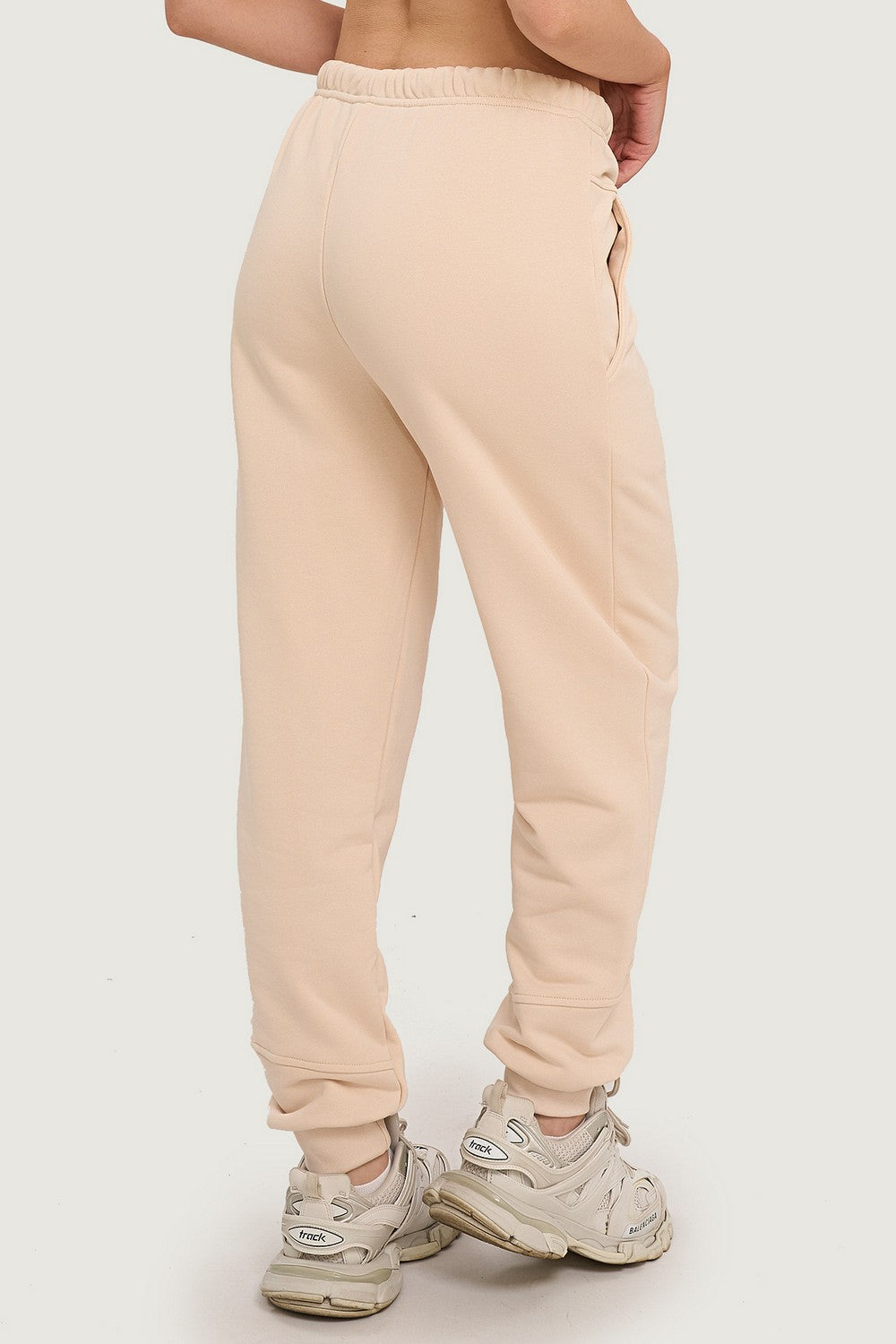 Трикотажные джоггеры с кокеткой 24055 beige