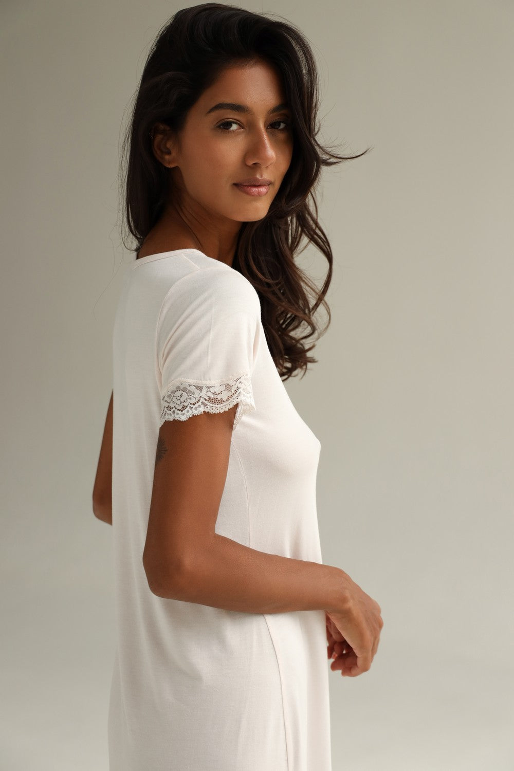 Ночная сорочка из модала 24079 cream