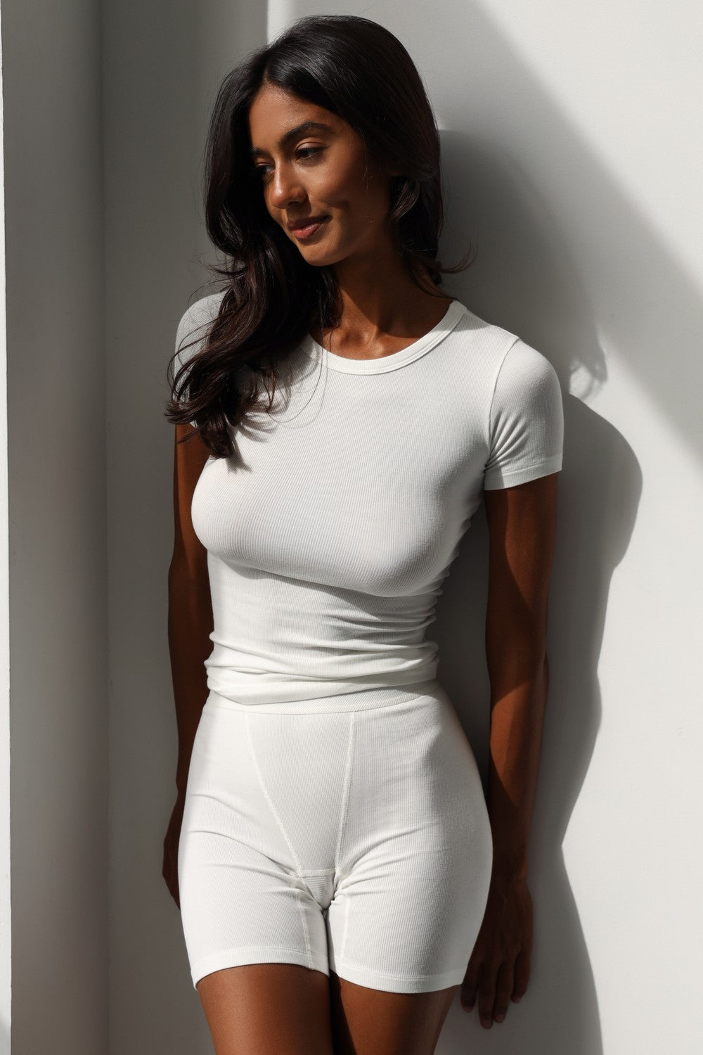 Футболка в рубчик из модала 24104 milk