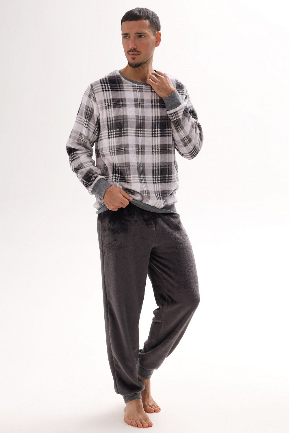 Чоловічий костюм з велсофту 25142