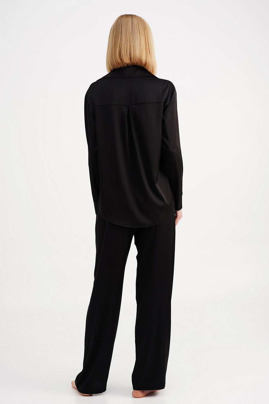 Шовкова піжама на ґудзиках Helena UP-00000980 black