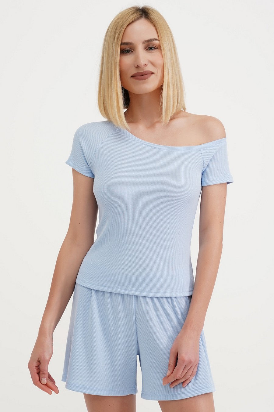 Футболка с асимметричным вырезом UP-00002258 light blue