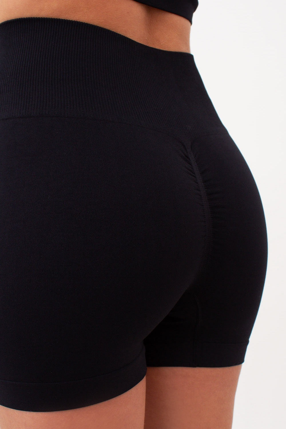 Спортивные бесшовные шорты Shorts Shape UP-00002950 black