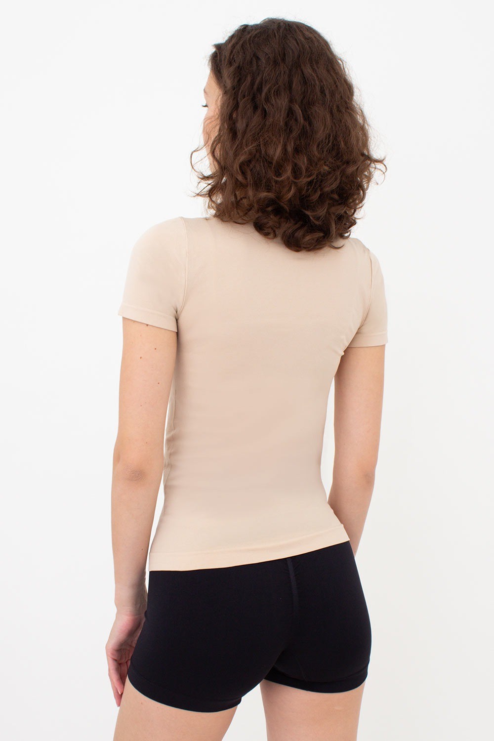 Бесшовная футболка из микрофибры UP-00002992 light nude