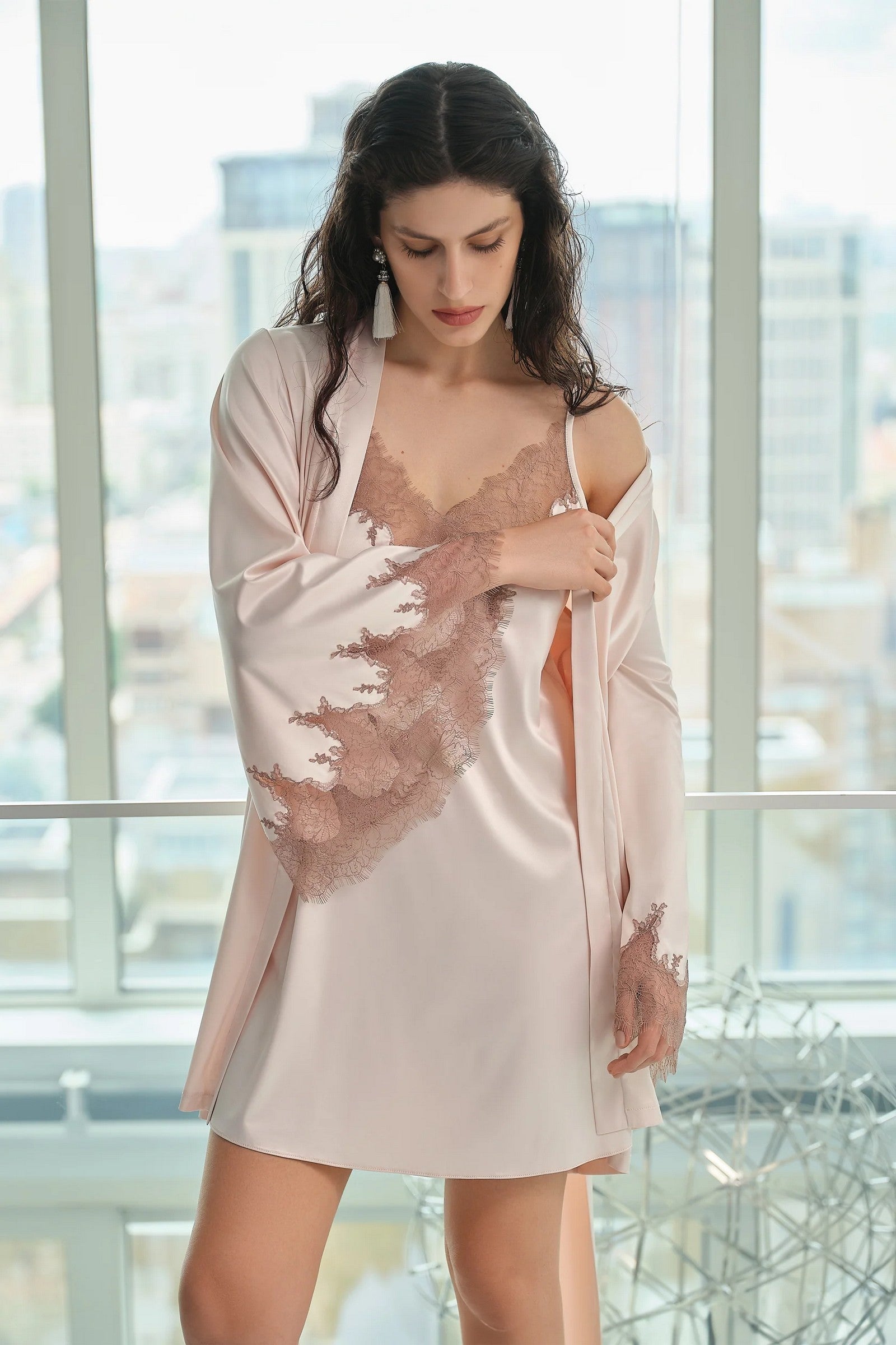 Халат с кружевом S03406 rose beige