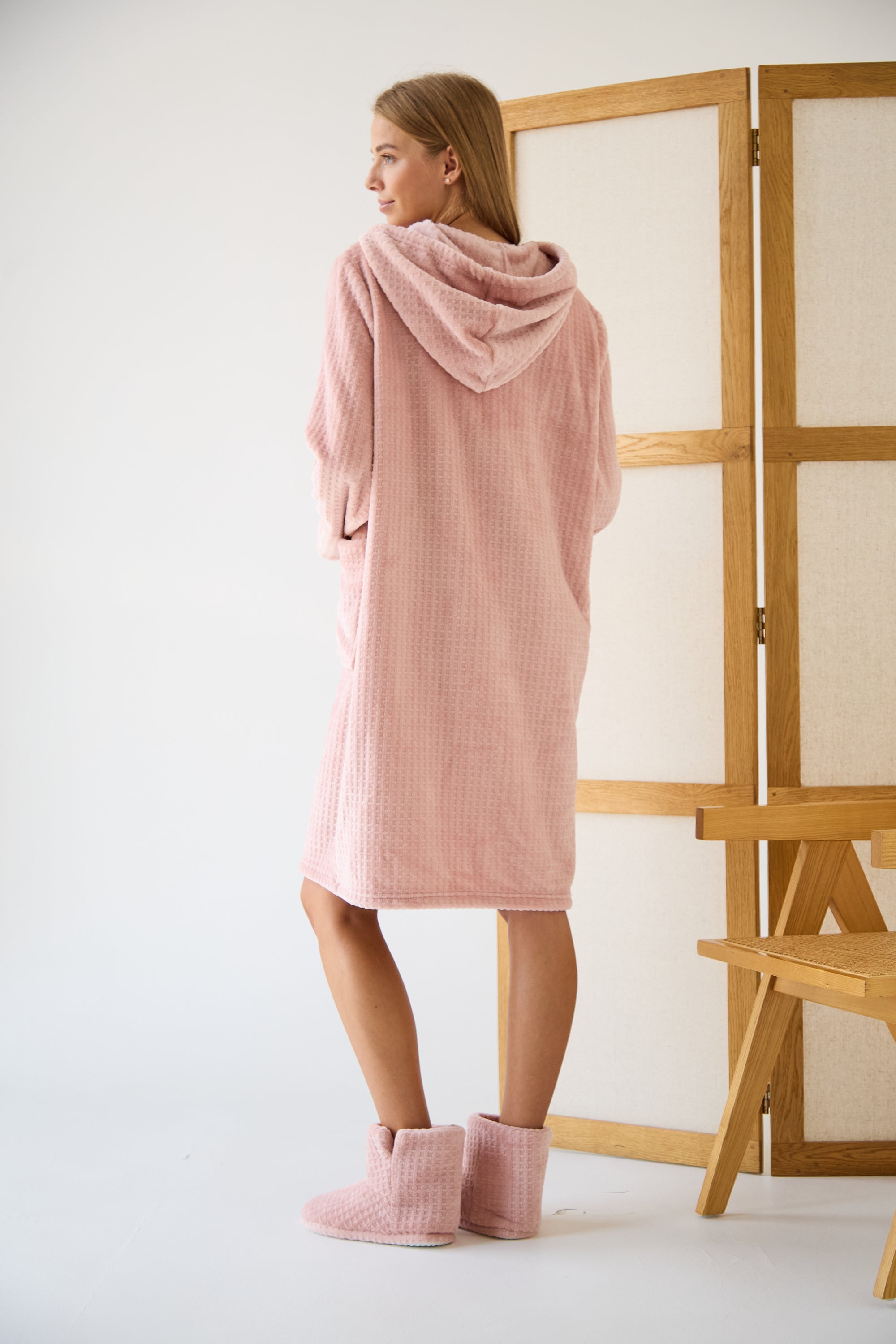 Велюровый халат LH564-01 Kyoto rose sakura