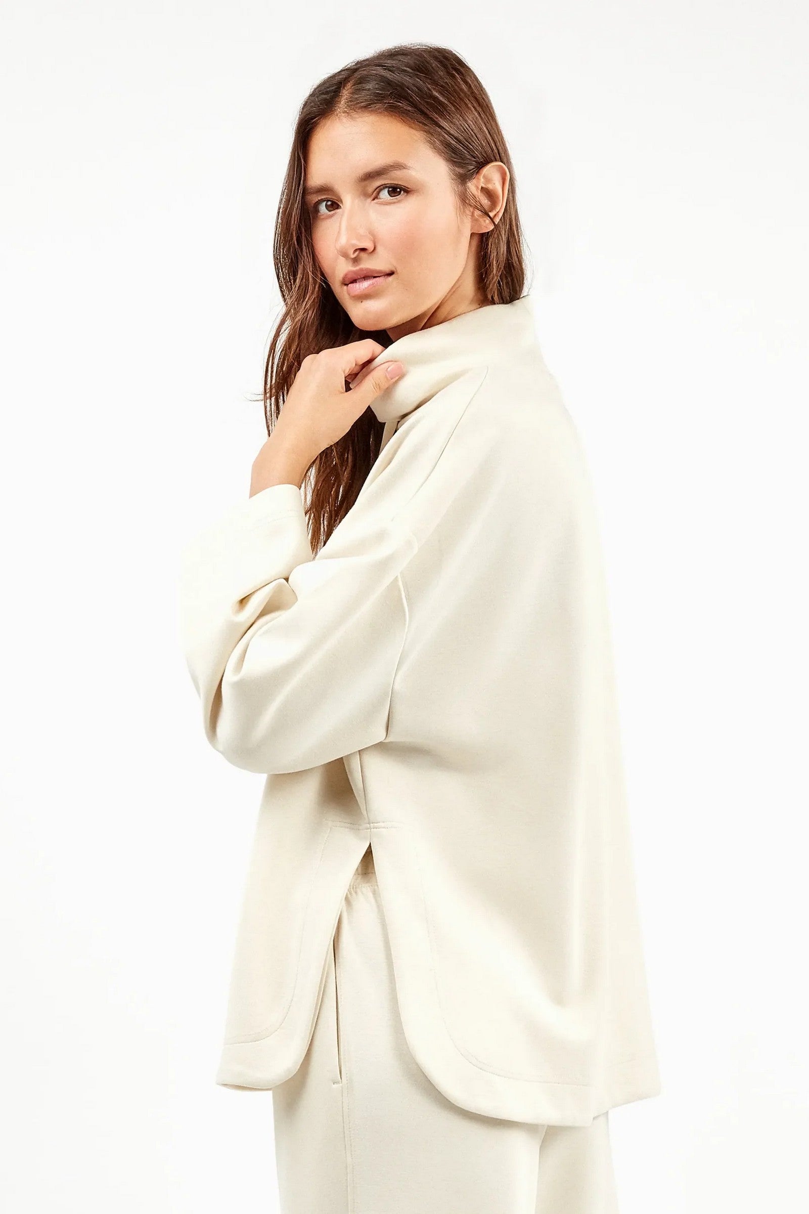 Трикотажныое худи 2/70006 beige