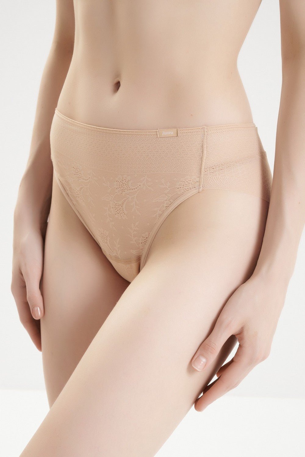 Бесшовные трусики слип с кружевом 31609 Brislip magic band