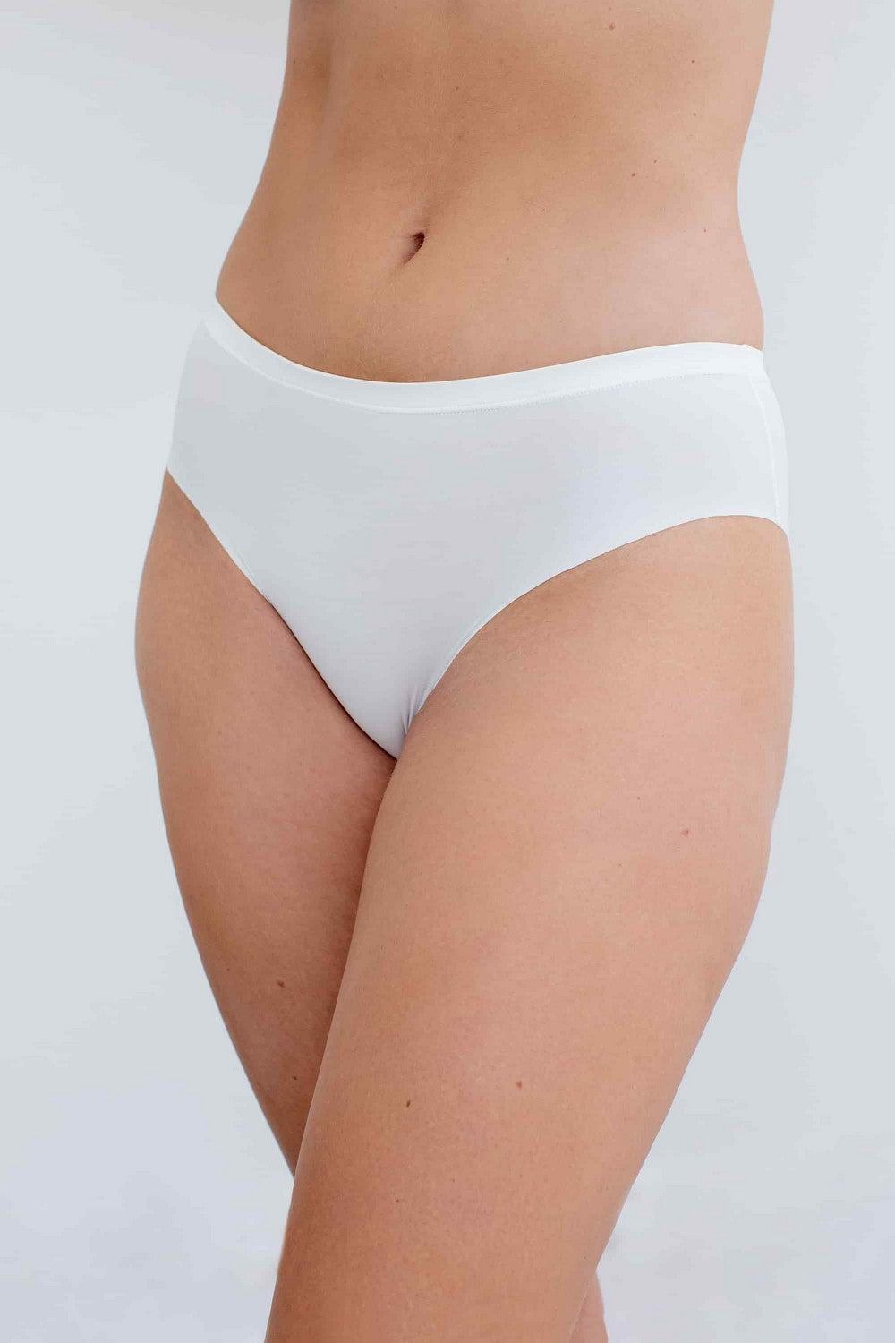 Бесшовные трусики слип 3150.01 Touch ME antique white