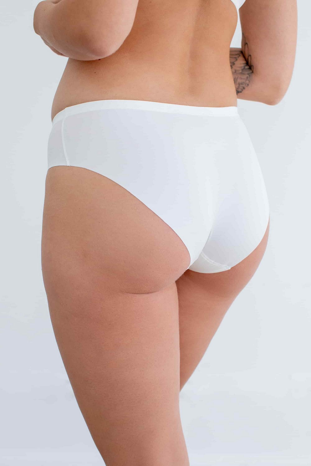 Бесшовные трусики слип 3150.01 Touch ME antique white