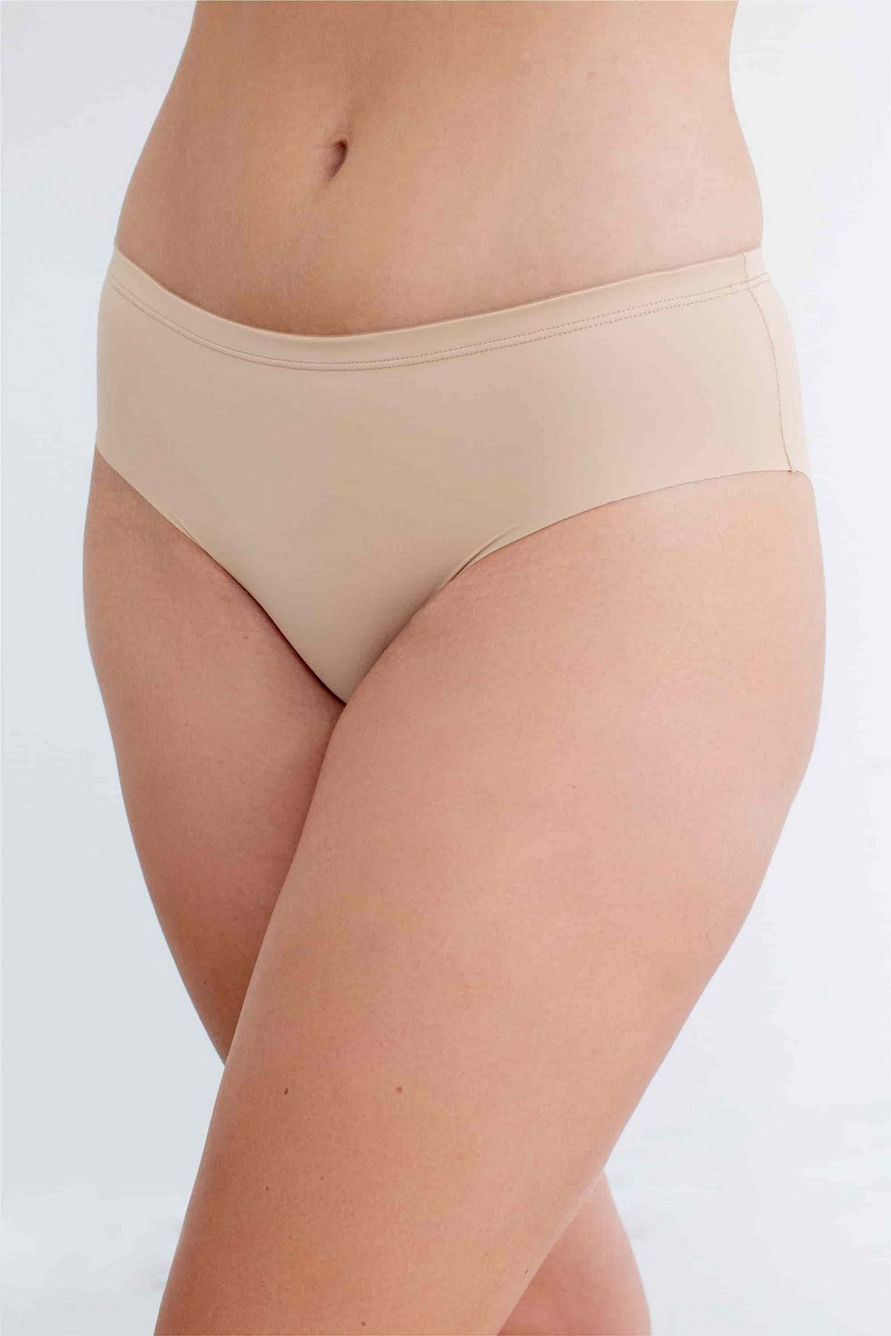 Бесшовные трусики слип 3150.01 Touch ME beige