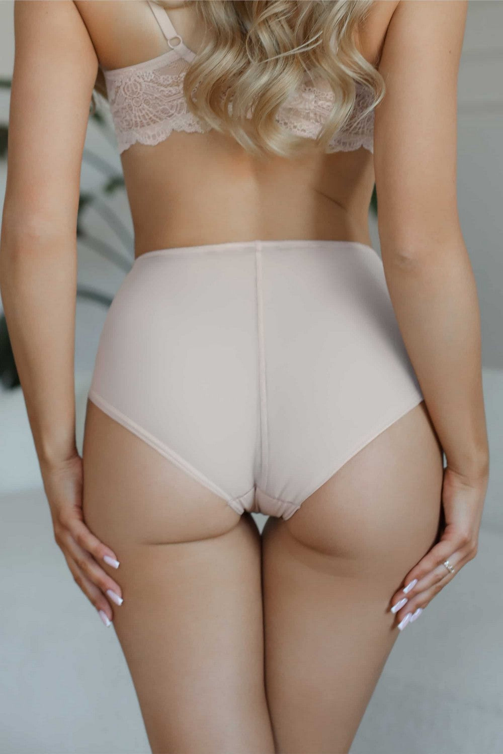 Безшовні трусики сліп 3752 Sensitive peony Kleo спина