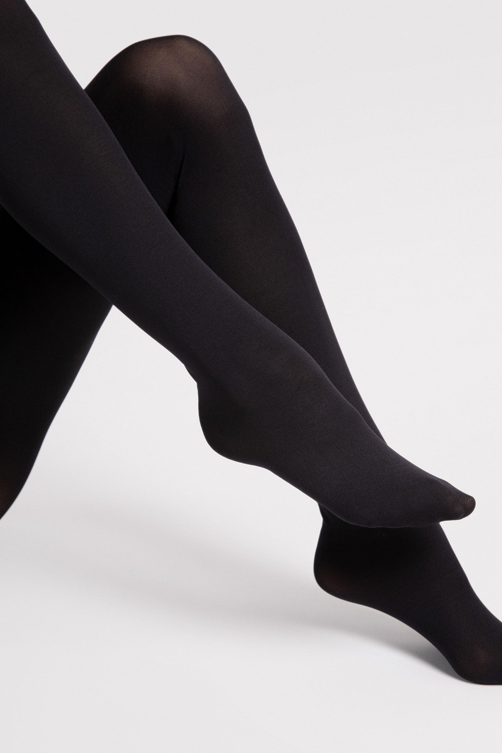 Классические непрозрачные колготки Roza (60d)