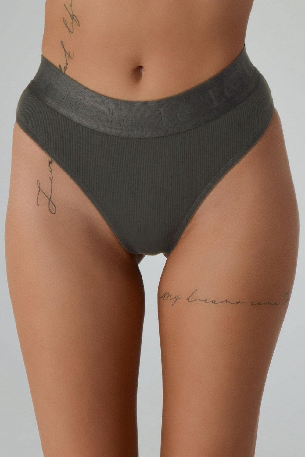 Трусики бразилиана в рубчик 73/60130