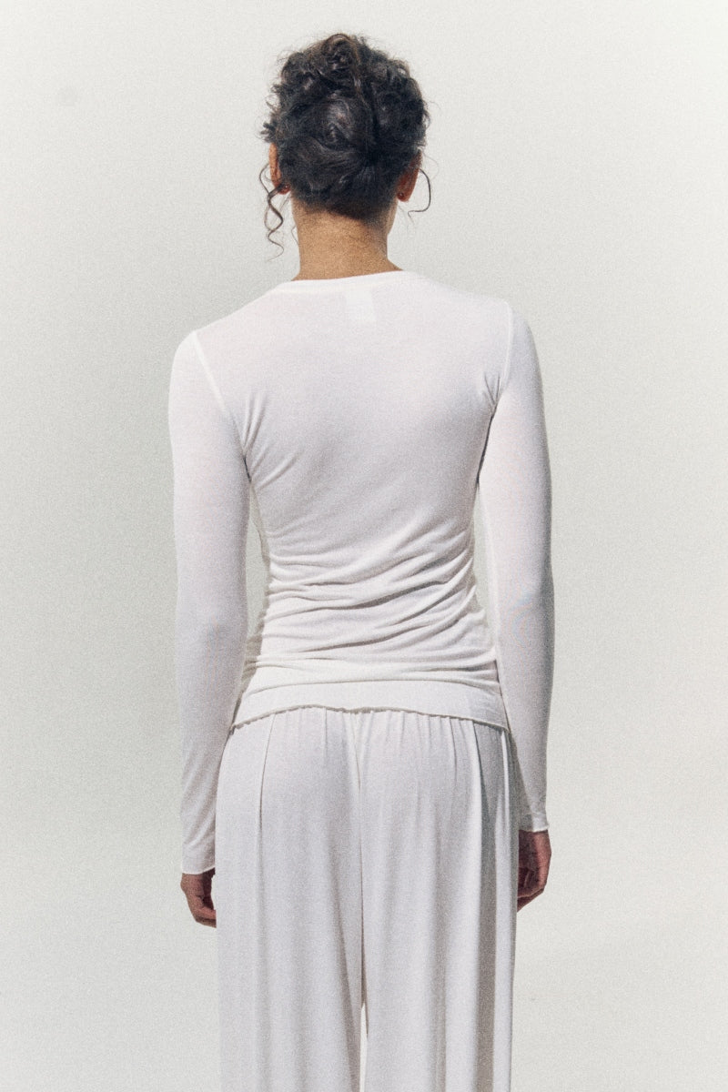Лонгслив из вискозы LC076I white