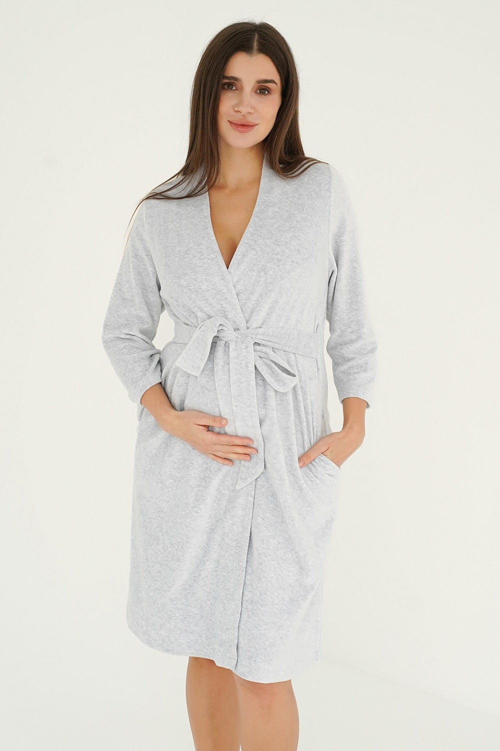 Велюровий халат для вагітних і годуючих мам 25400 light gray