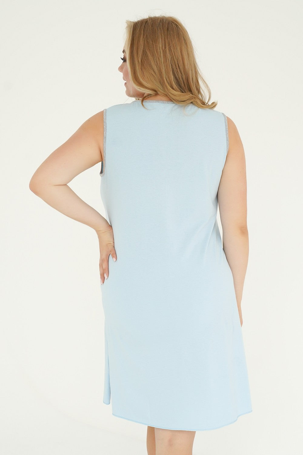 Бавовняна нічна сорочка для годуючих мам 24126 Simple light blue