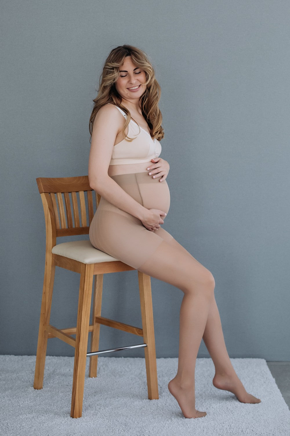 Тонкі колготки для вагітних зі вставкою на животі 530 (20 den)