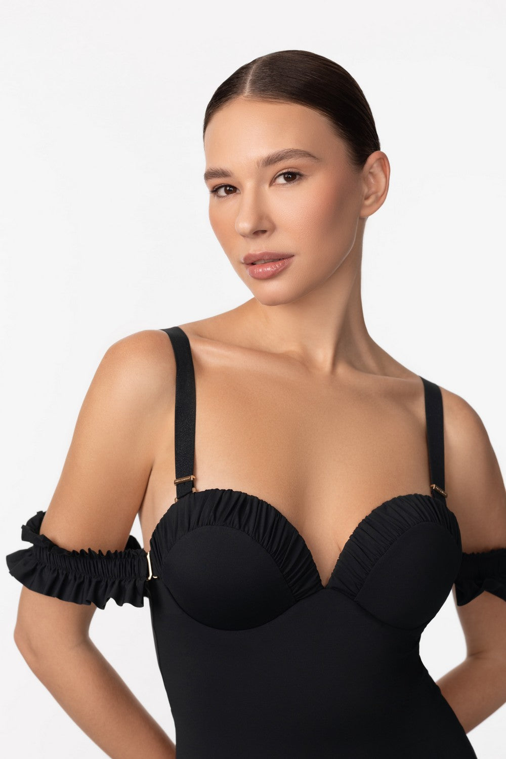 Купальник із рюшами L2604-941 So Chic Marc & Andre