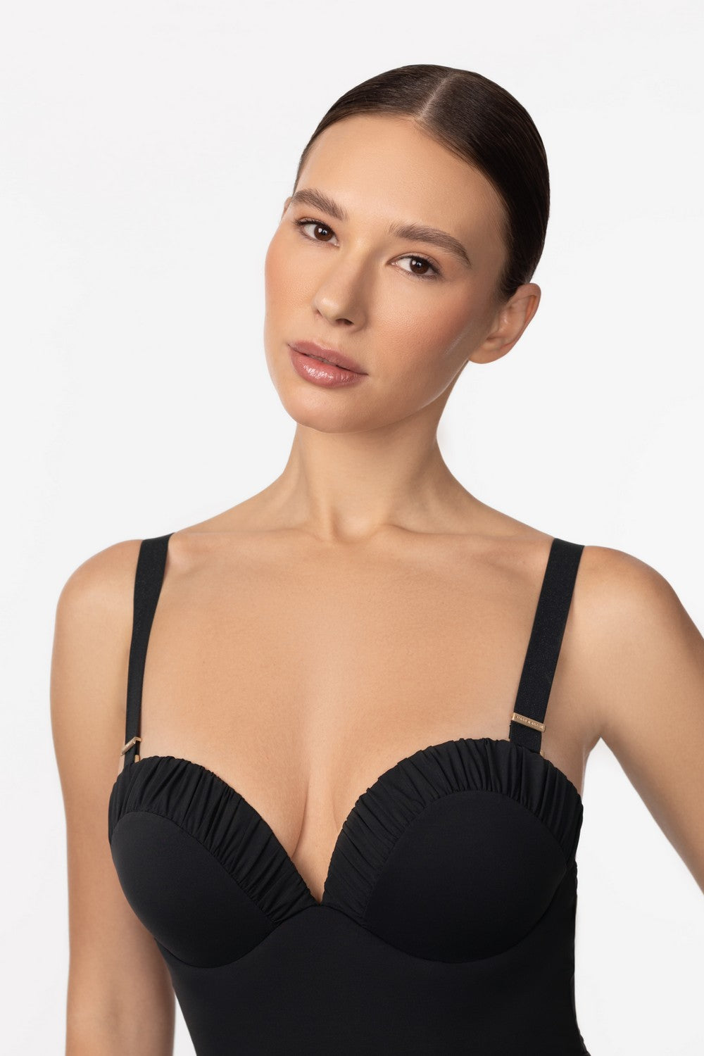 Купальник із рюшами L2604-941 So Chic Marc & Andre