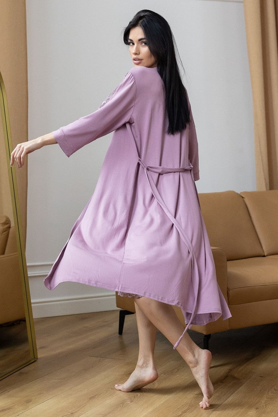 Халат из вискозы с кружевом Хф1212 pale purple