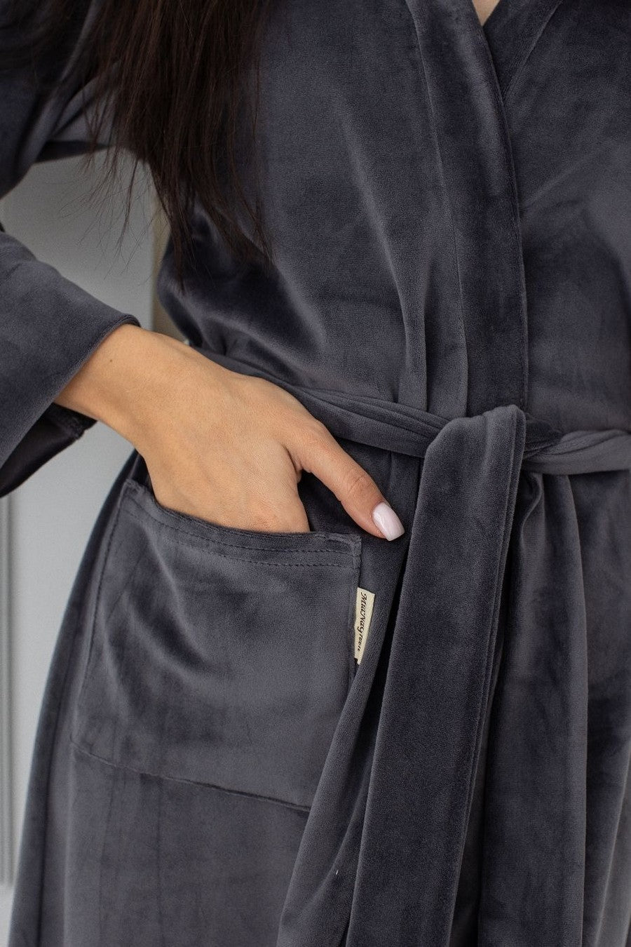 Велюровый халат с поясом Хг1600 graphite