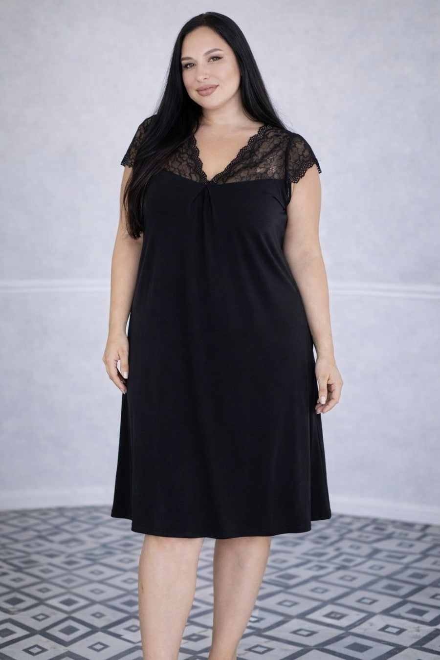 Нічна сорочка з мереживом Нч1250 black