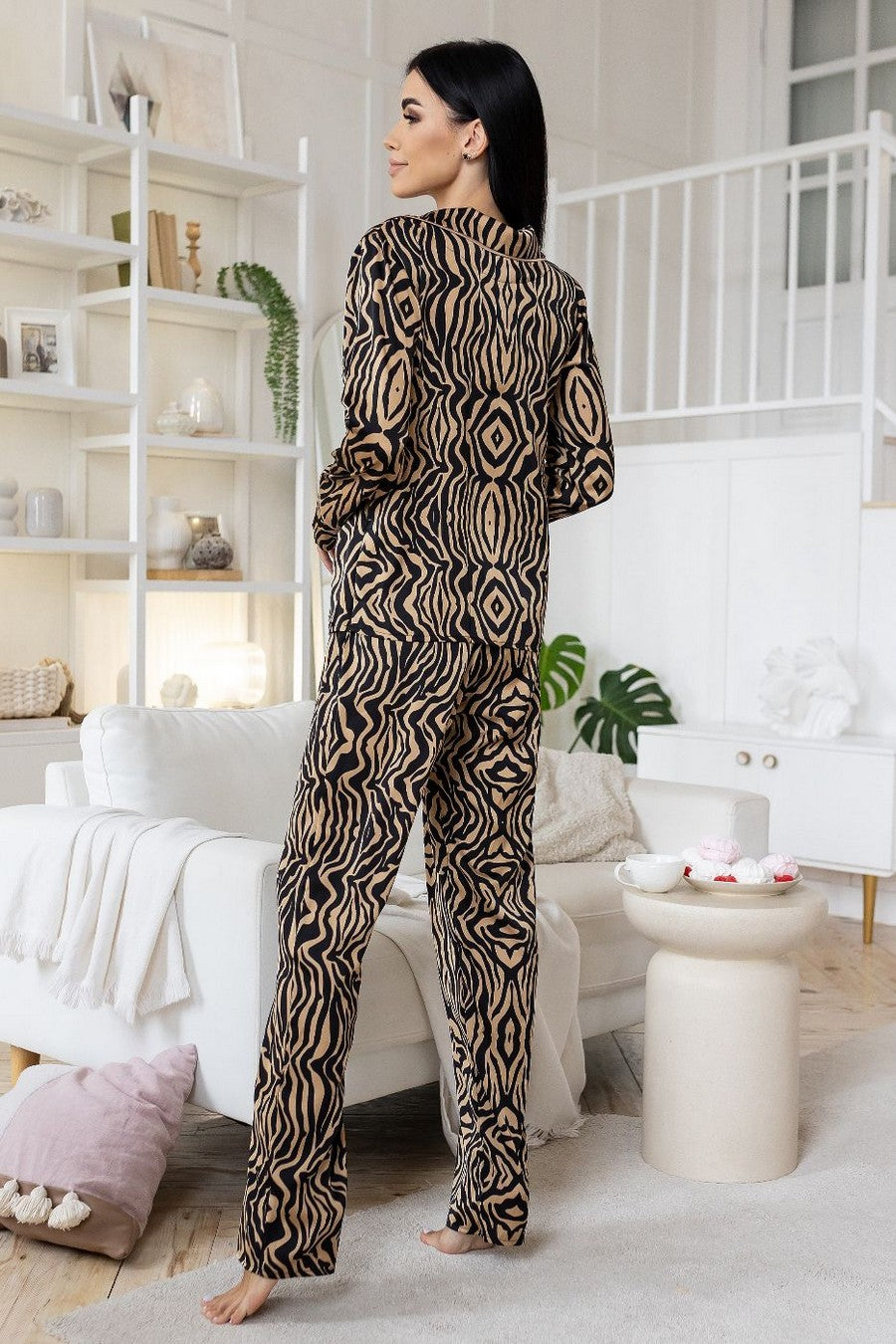 Шелковая пижама с принтом П600