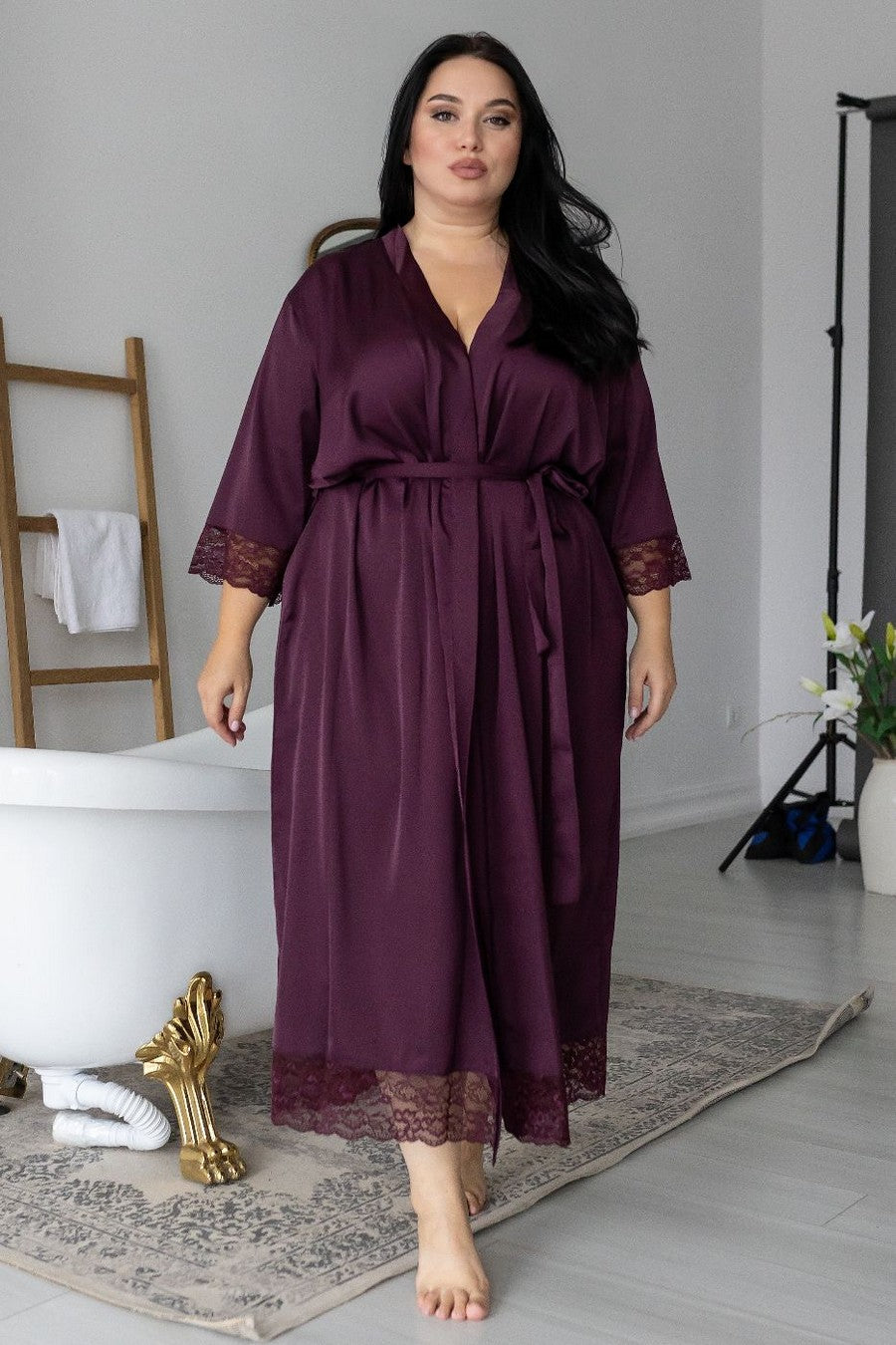 Шелковый халат с кружевом Хсл052 plum