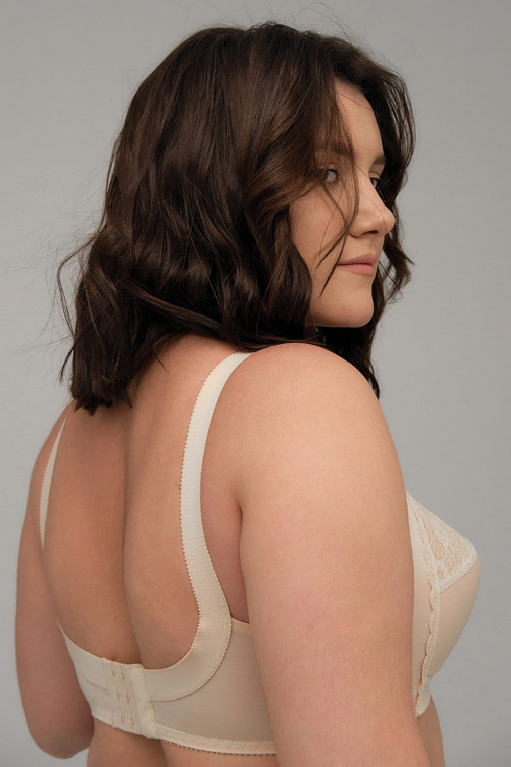 Мягкий бюстгальтер без косточек 111577 Classic beige