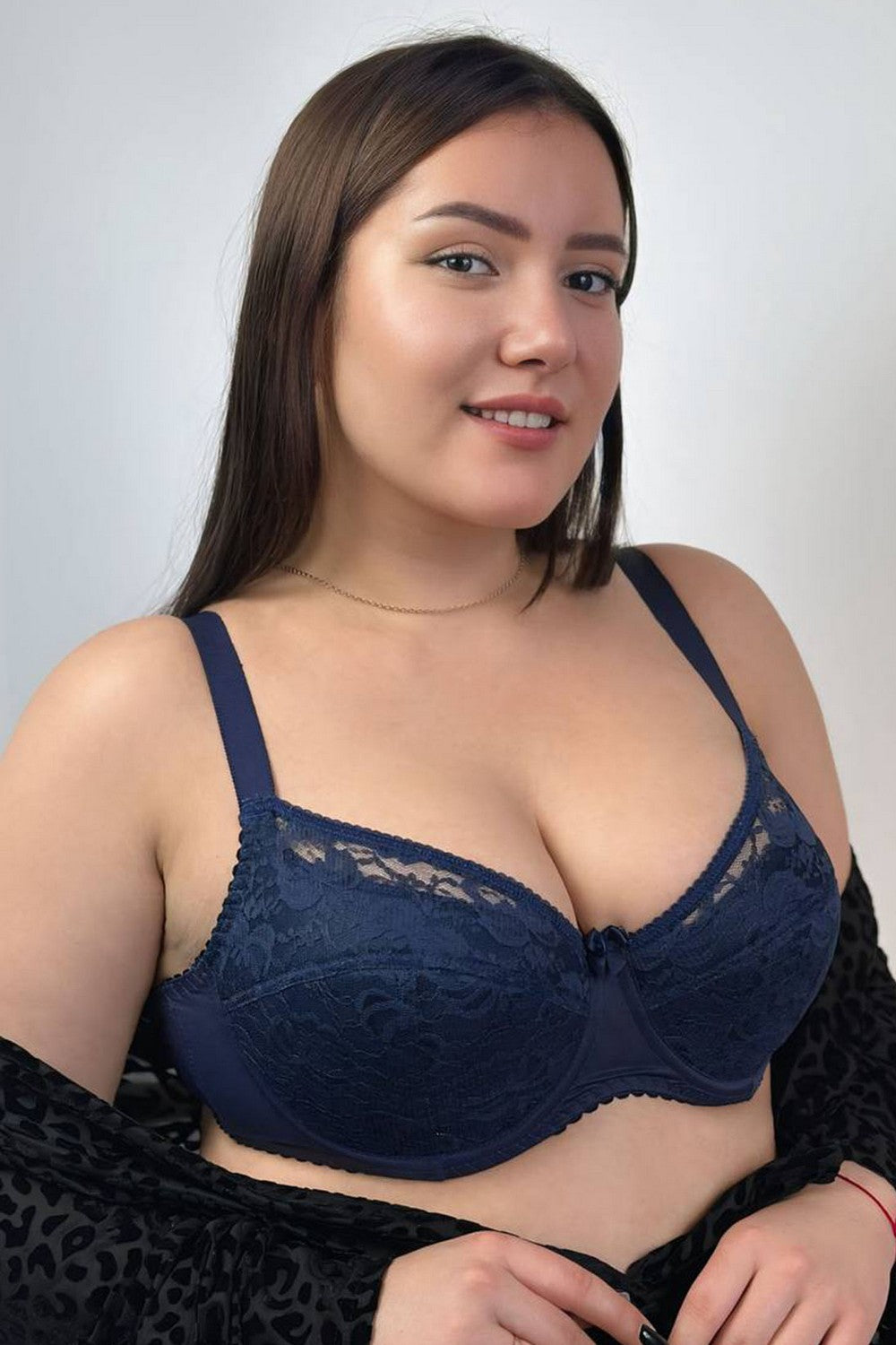 Уплотненный бюстгальтер из кружева 250811 Classic blue