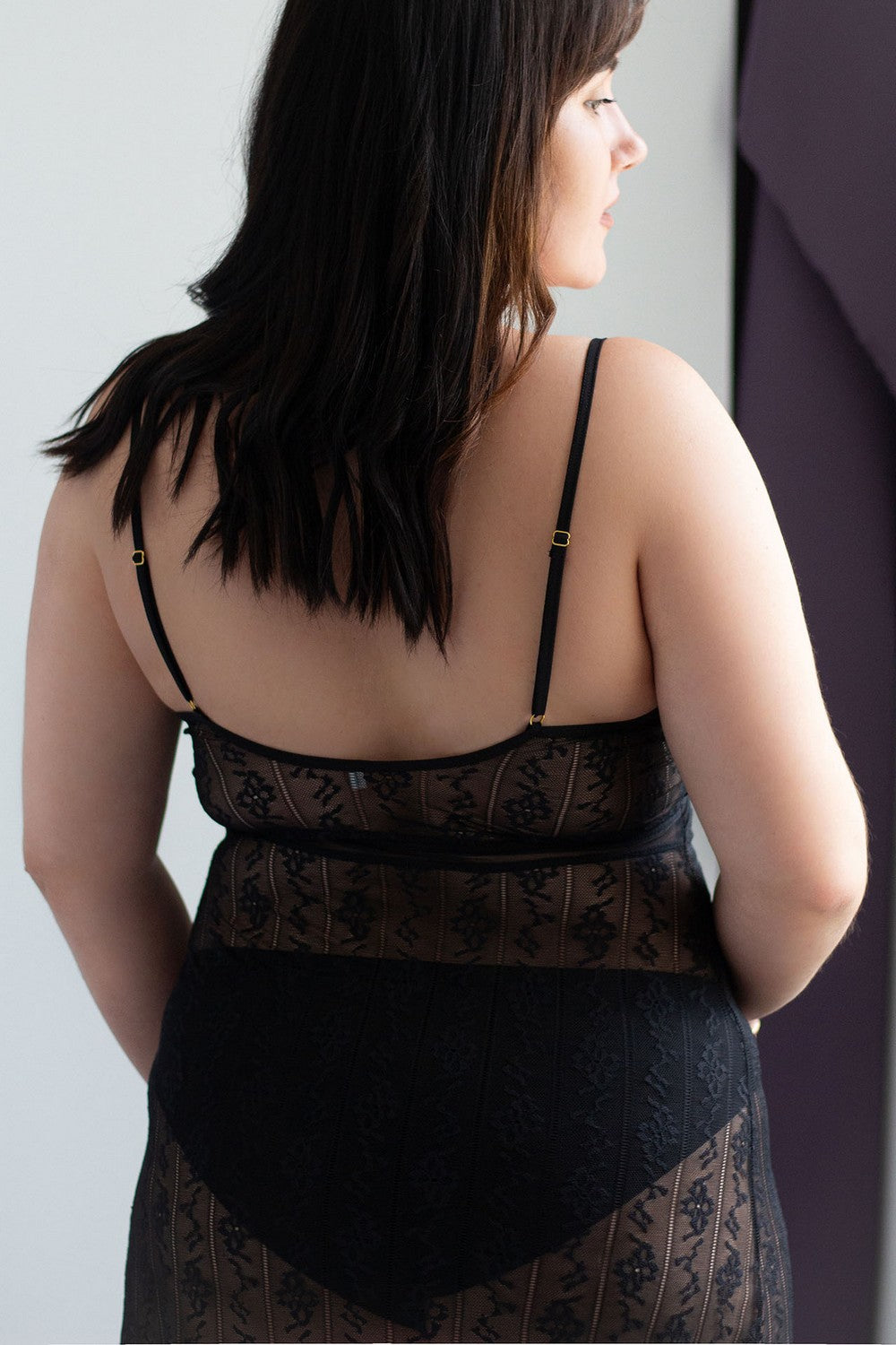 Полупрозрачная сорочка с кружевом Lina Home black