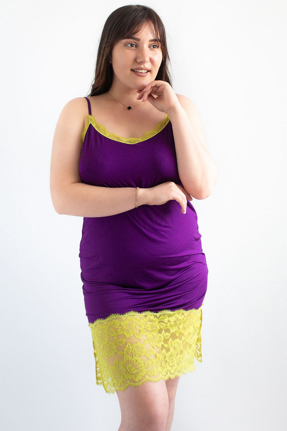 Ночная сорочка с кружевом Nila Home mix