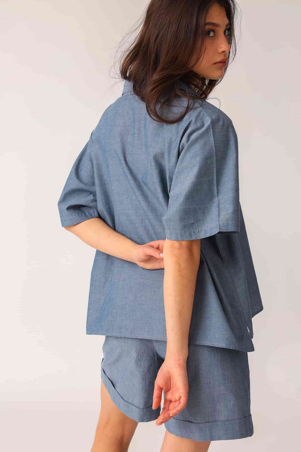 Хлопковая рубашка на пуговицах LH340-16 Safari blue