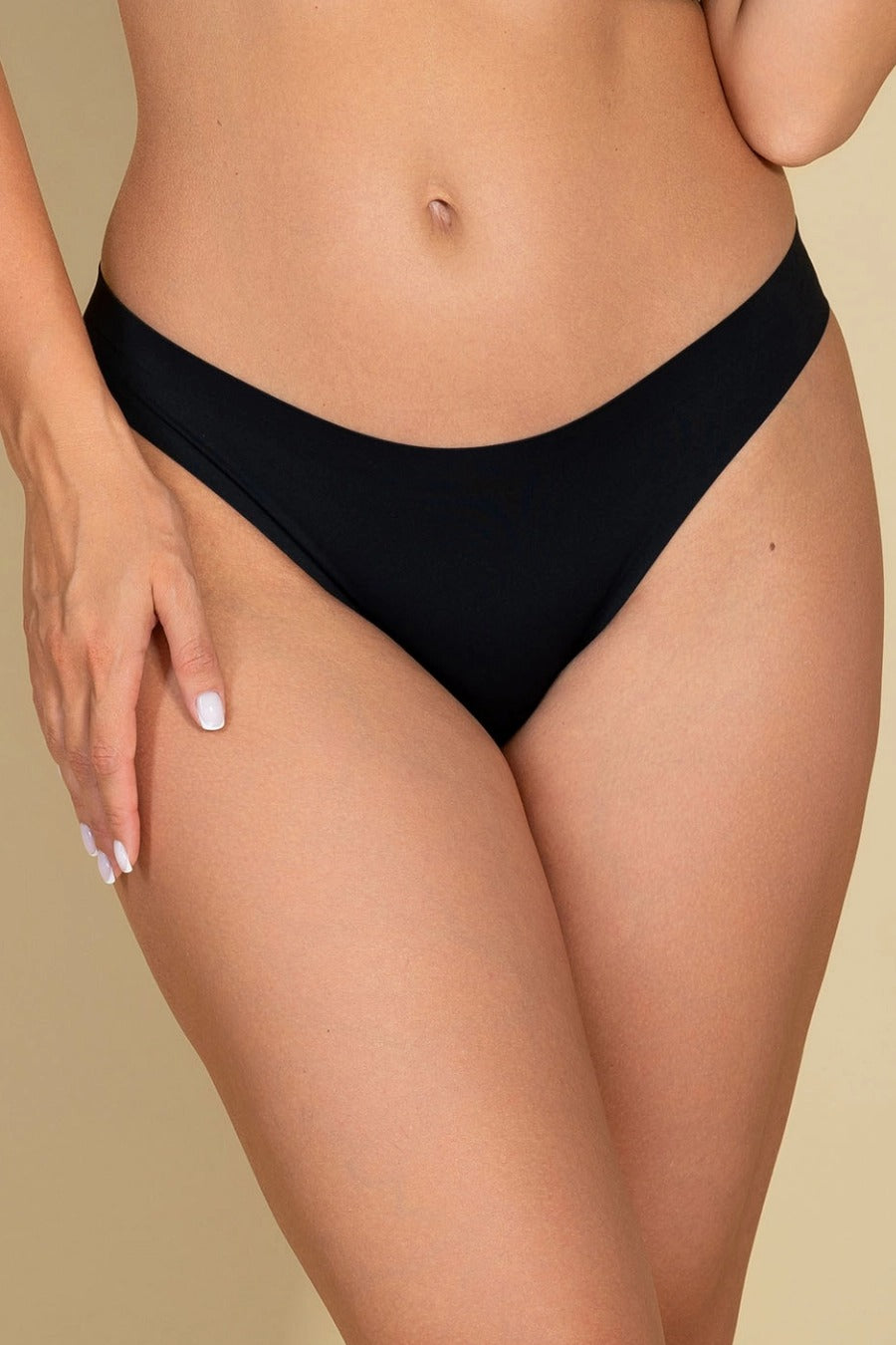 Бесшовные трусики бразилиана 886-23 black