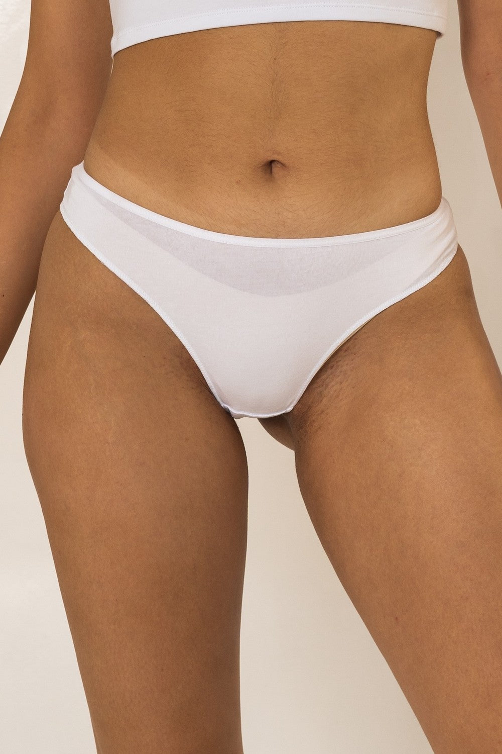 Хлопковые трусики стринг 62205 white