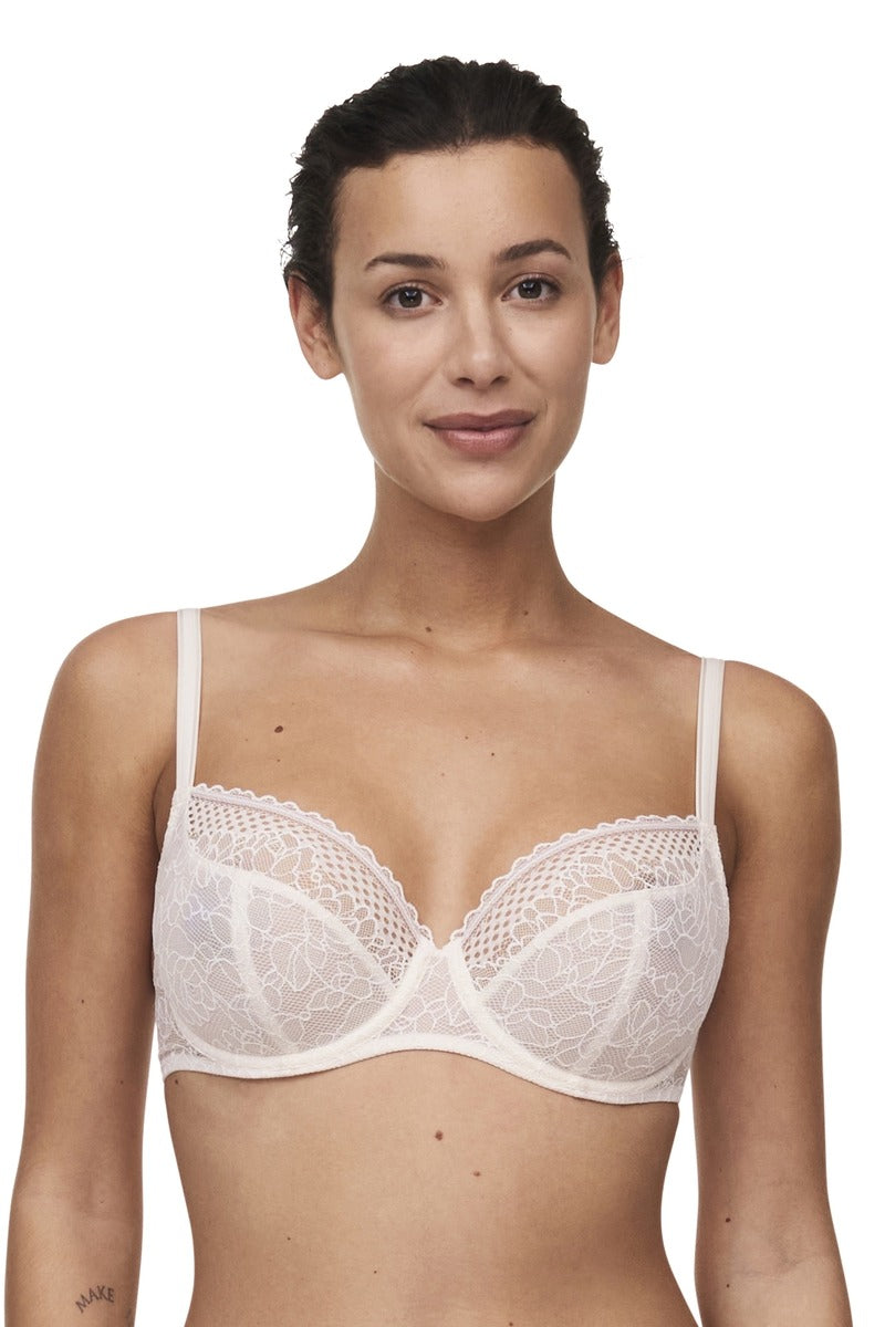 Мягкий бюстгальтер из кружева 40L1 Pila talc
