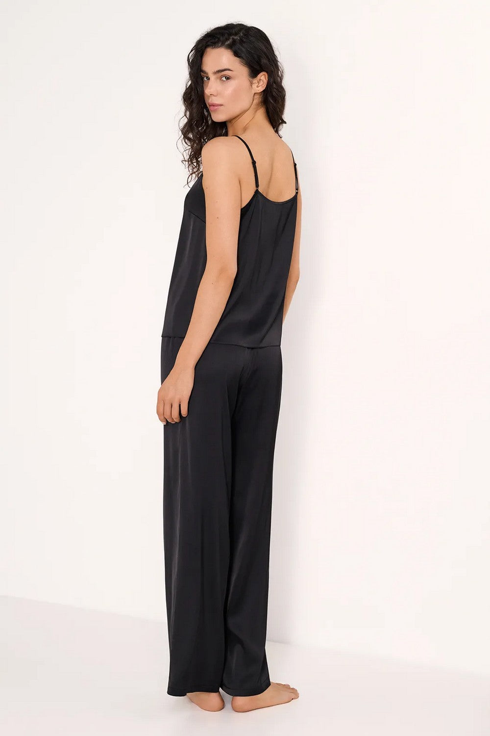 Піжама з віскози LPS 4788/02/02 Silk Harmony black Ellen вигляд ззаду