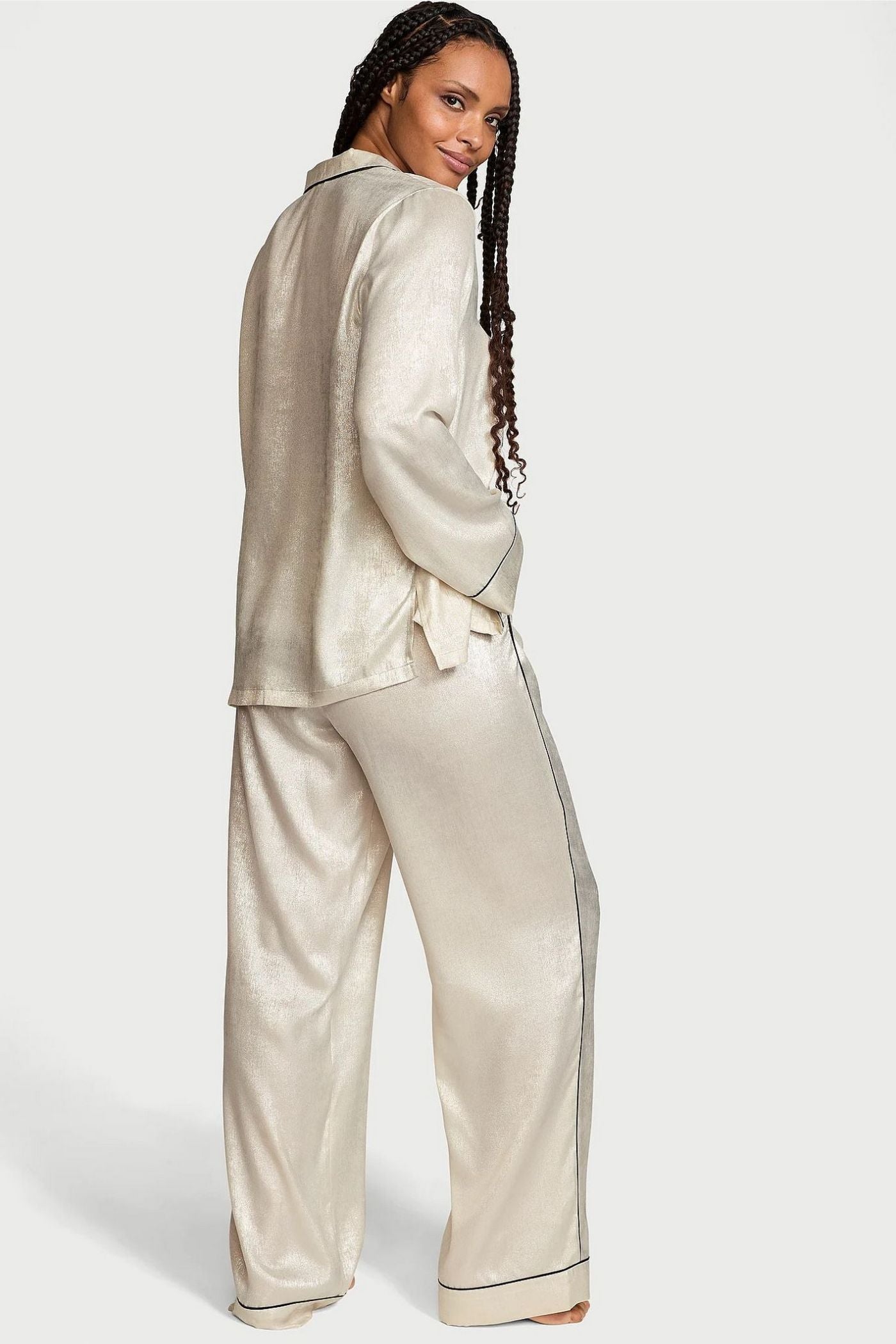 Атласная пижама 523687684 silver