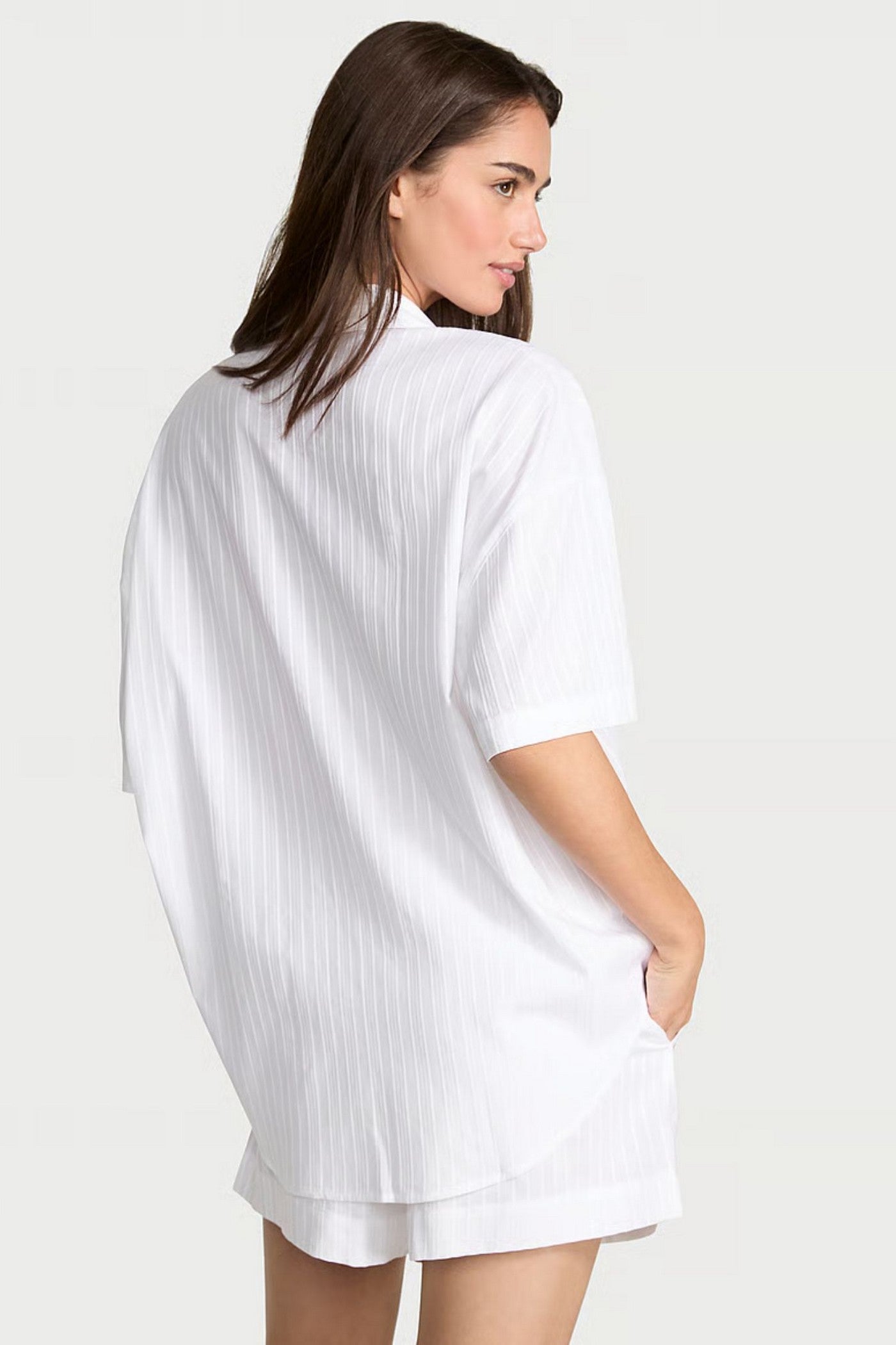 Пижама с шортами 837963313 white