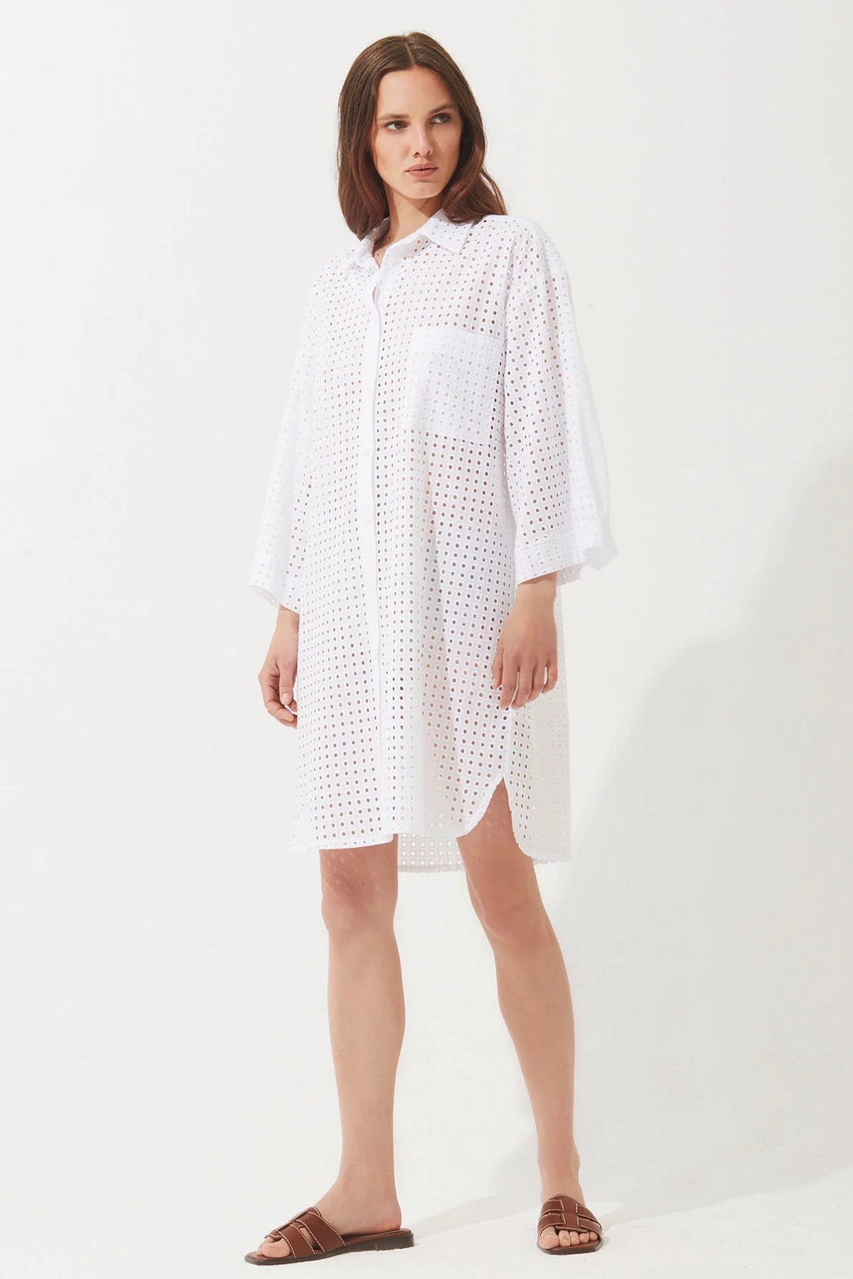 Платье-рубашка с перфорацией Netta White Dresses white