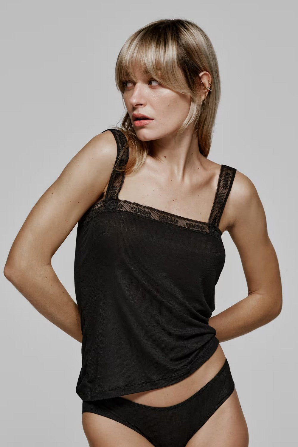 Майка з модалу 3500280 Carreras black