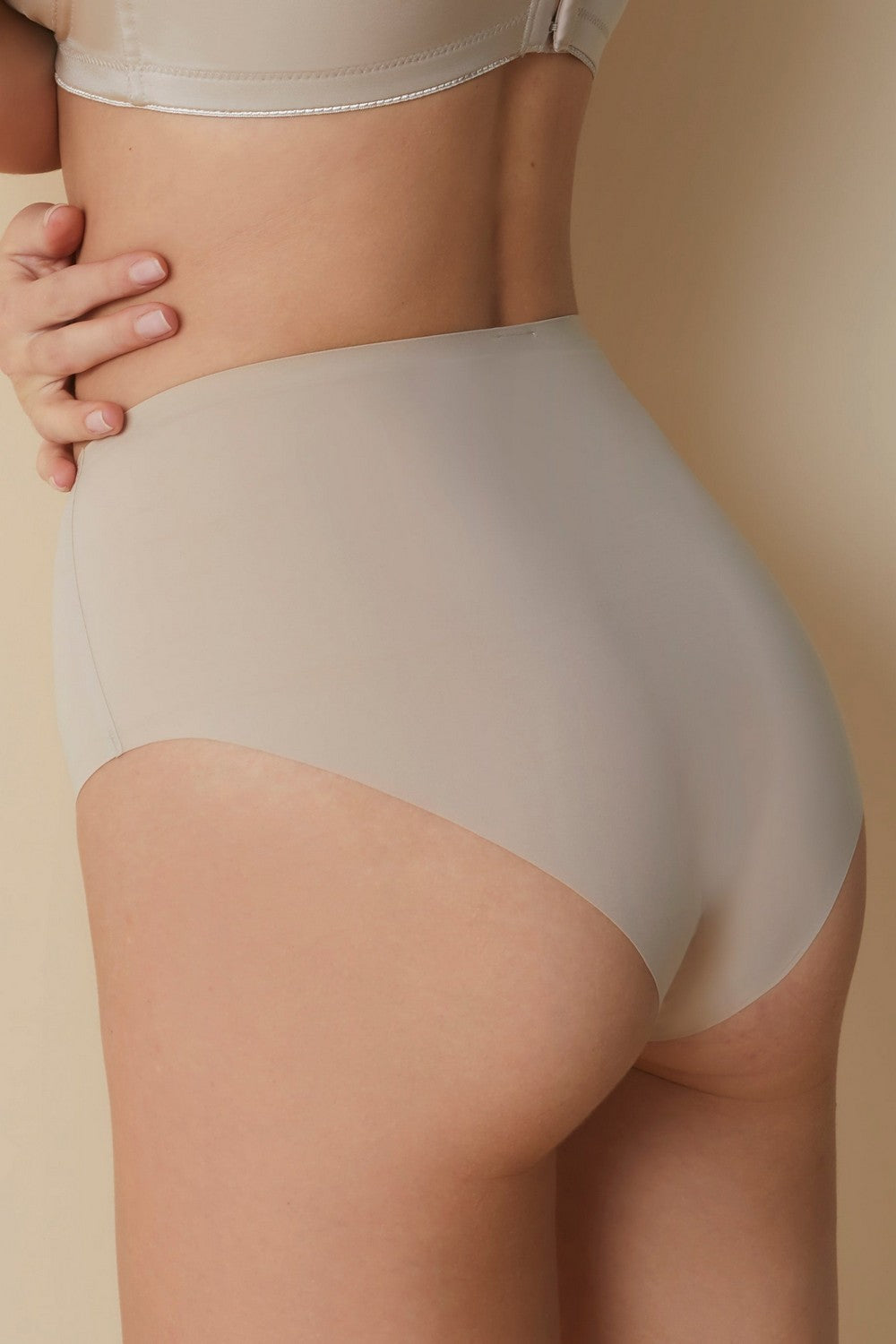 Високі трусики сліпи Mia 3130 503/LMD beige