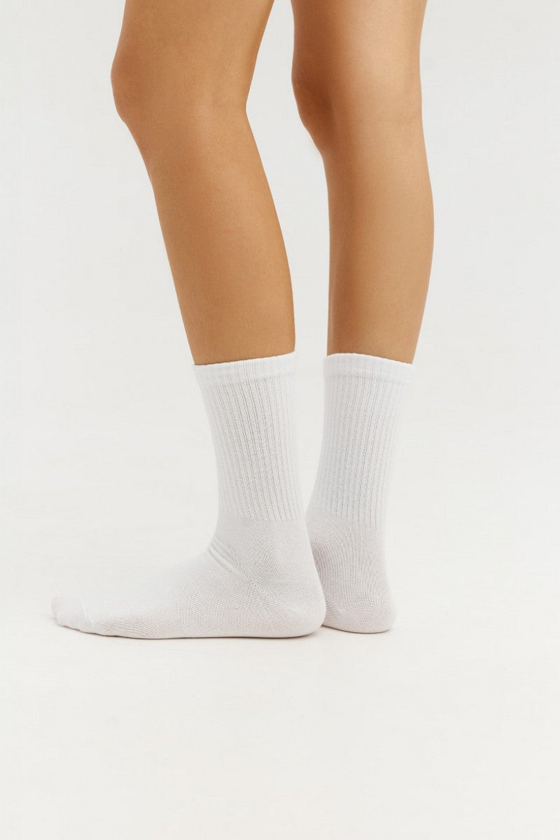 Высокие спортивные носки LSO02-4 white