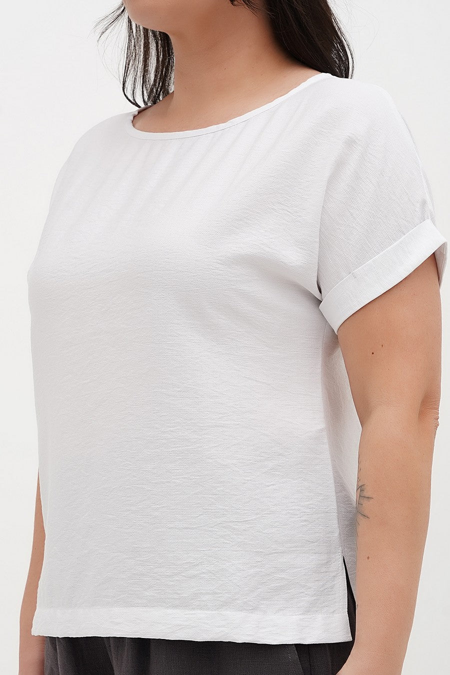 Топ из вискозы 060 white