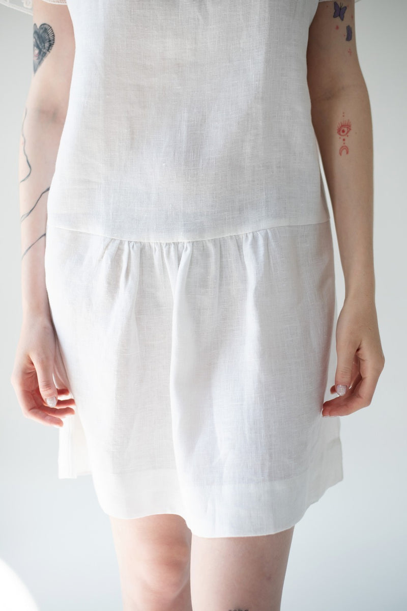 Короткое льняное платье 111 white