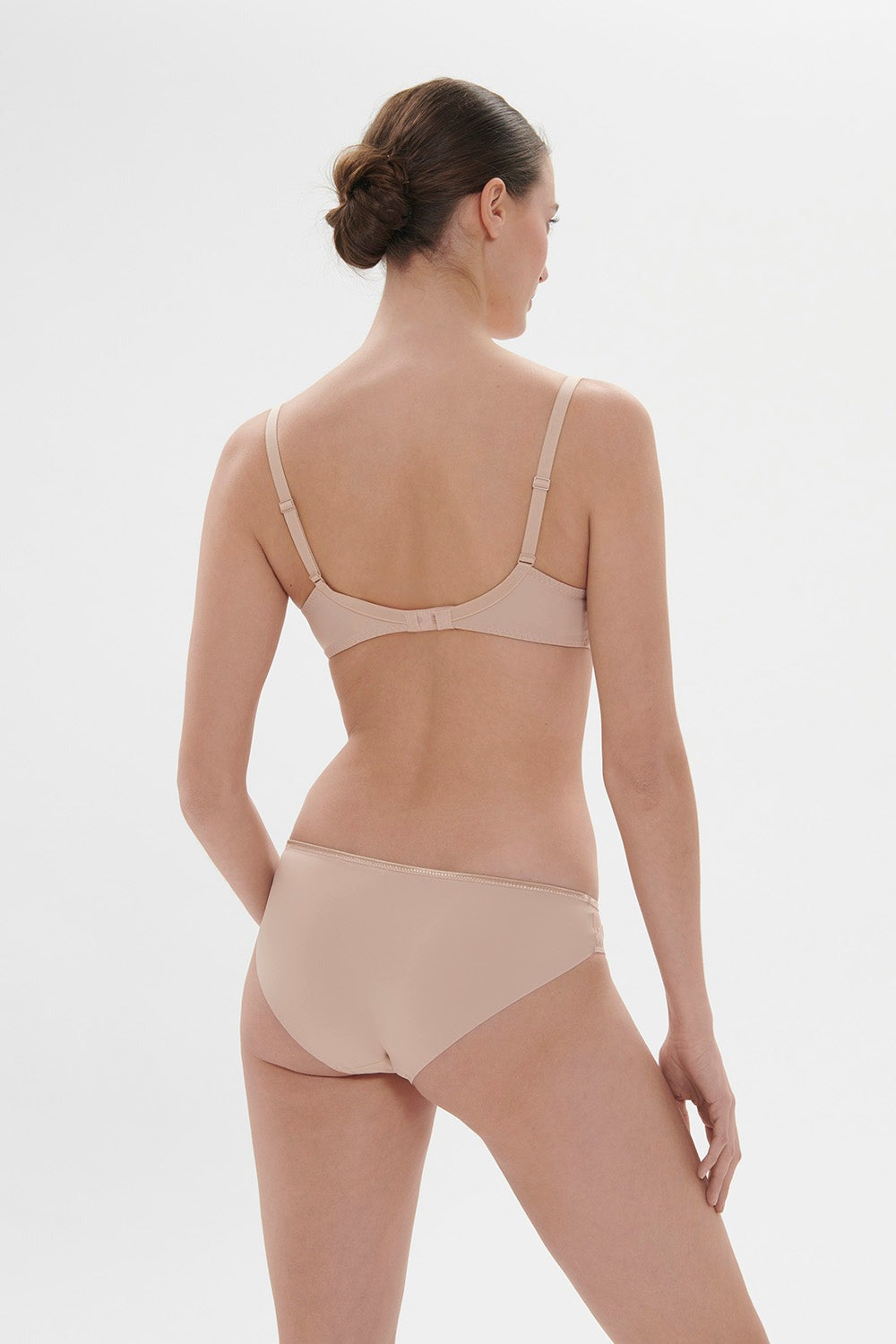 Трусики сліпи з вишивкою Andora 131727 peau rosee