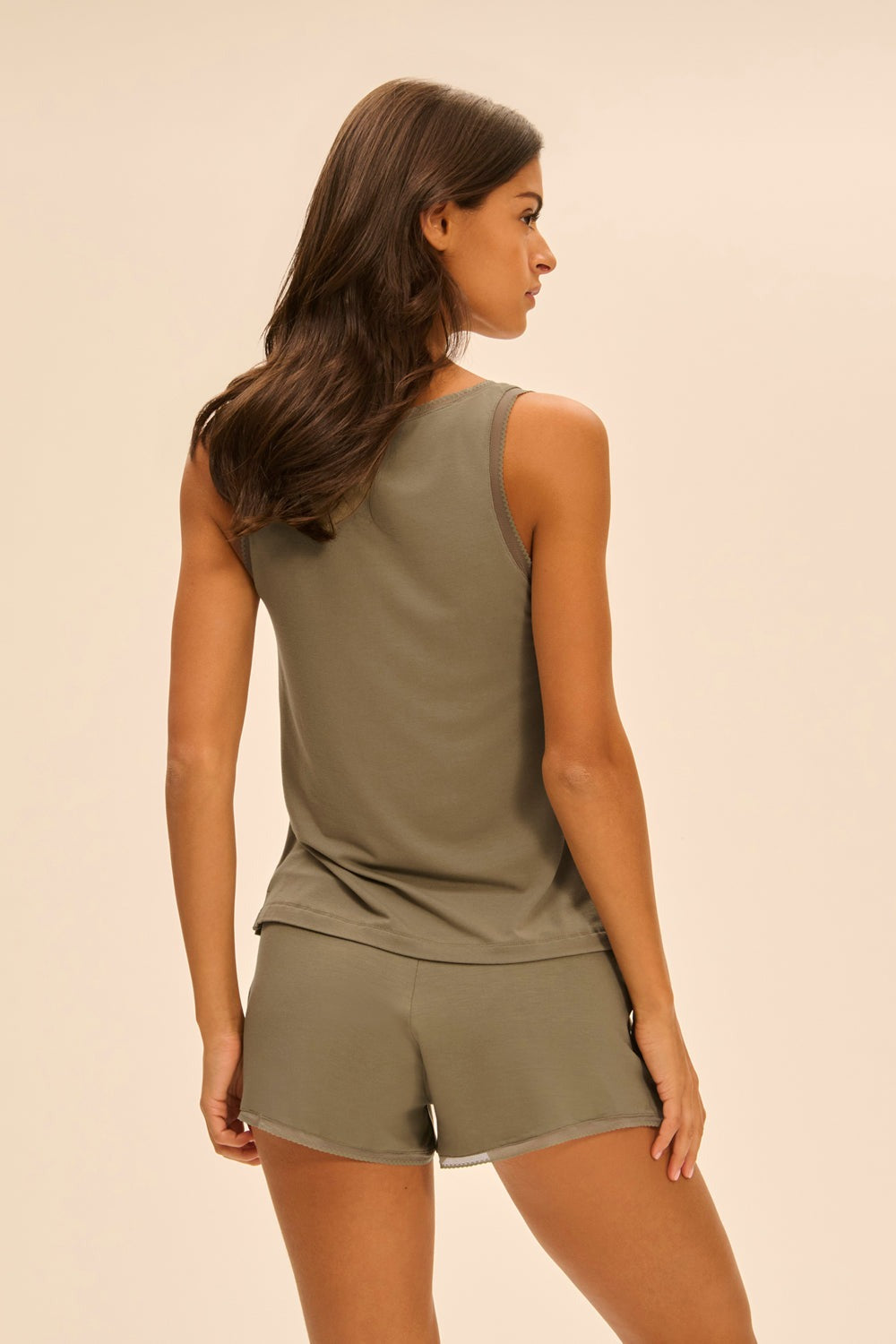 Пижамные шорты из вискозы Aurore 1C9640 vert argile SS25