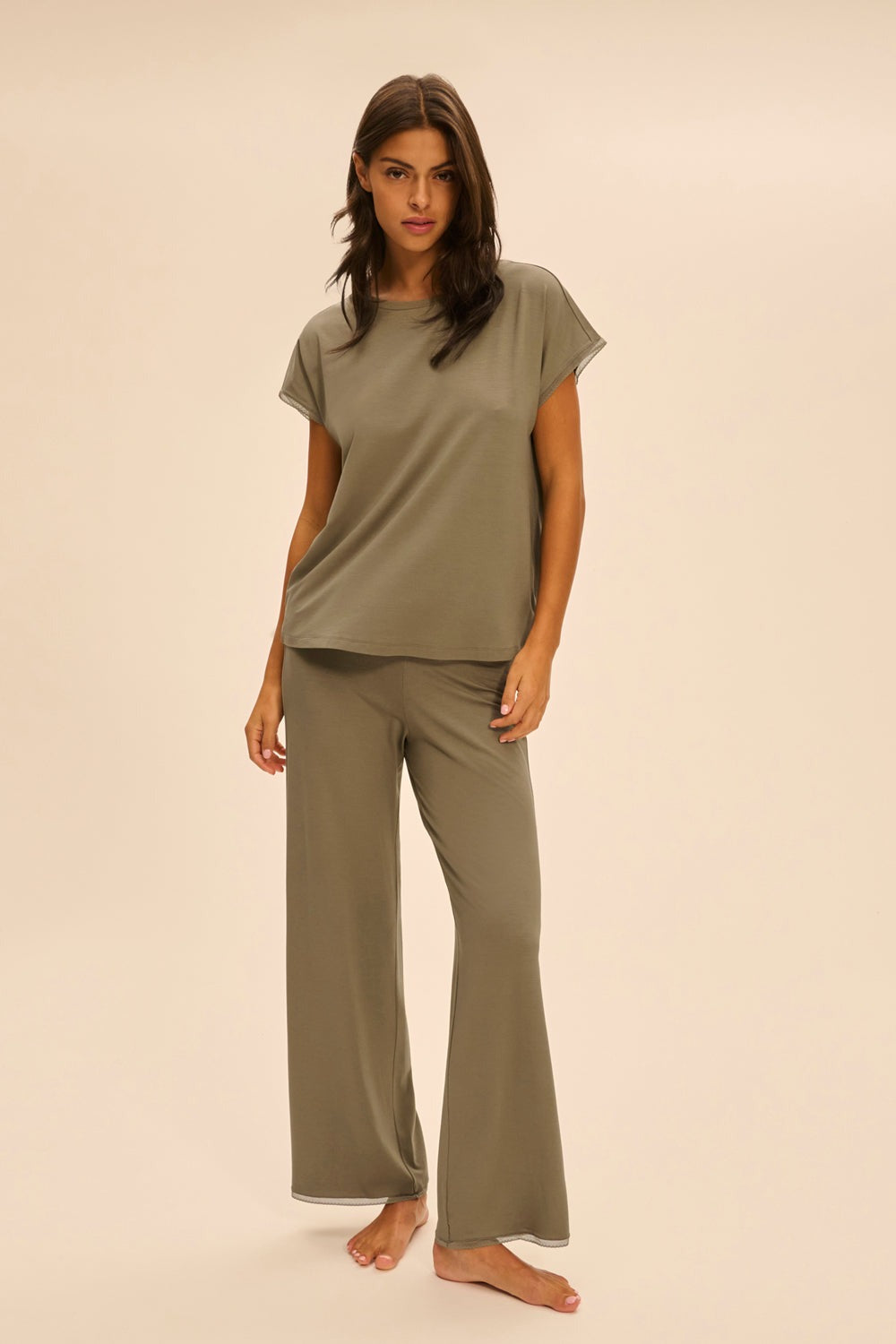 Домашняя футболка из вискозы Aurore 1C9901 vert argile SS25